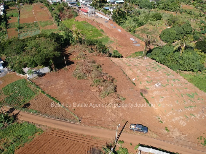 Residential land of 80 perches for sale in Congomah.