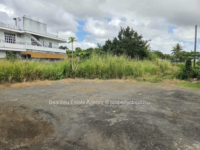 For Sale –44 Perche Residential Plot in Centre de Flacq
